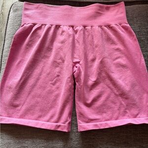 NVGTN Contour Seamless Shorts bubblegum pink